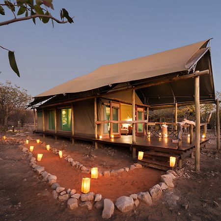 Ongava Tented Camp - All-Inclusive Окауквейо Екстер'єр фото